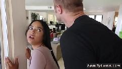 Morena engolindo a picona